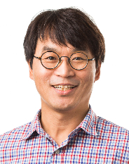 Associate Professor Dongryeol Ryu