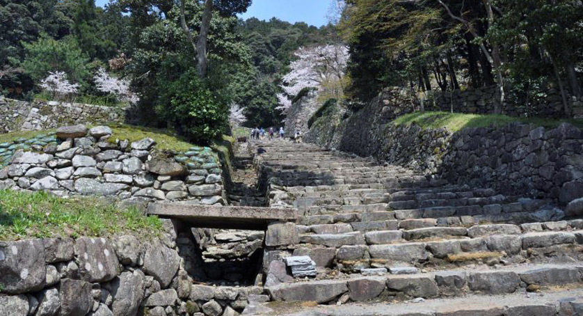 Ōte path, Azuchi Castle Ruins, Omi-Hachiman city, Shiga prefecture