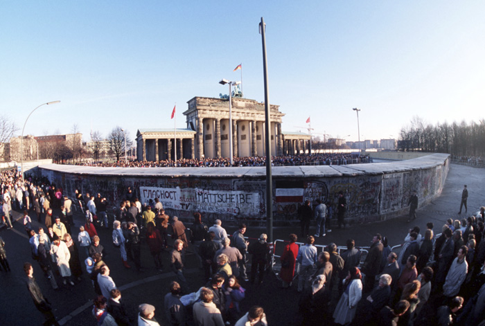 Brandenburg Gate on December 1, 1989