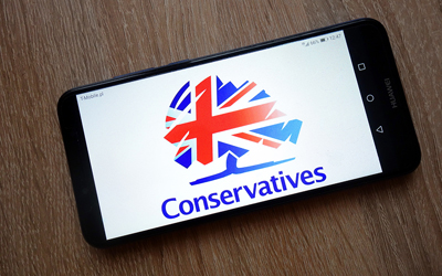 Digital technology and organisational fluidity in British politics