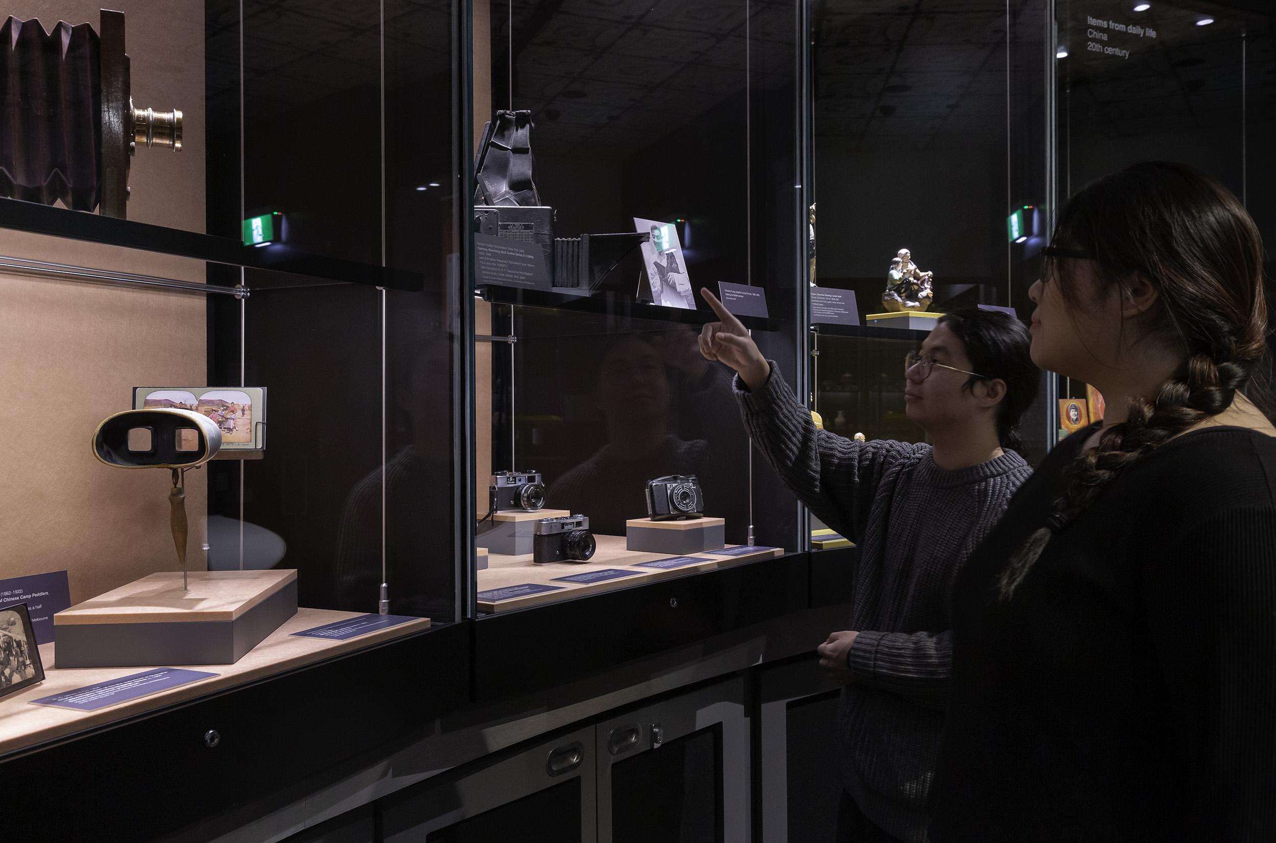 Students viewing the cameras in the OBL lab. Photo by: Christian Capurro