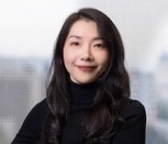Professor Yu (Flora) Kuang