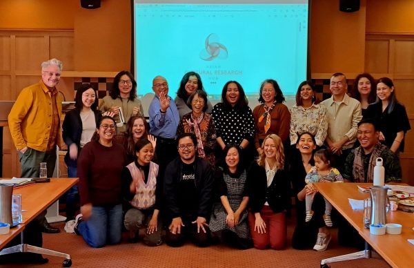 Group pictures of attendees at Masterclass on 'Doing Cultural Research in the Global South' with Prof Melani Budianta, Prof Manneke Budiman, and Dr S.M. Gietty Tambunan, April 16 2024