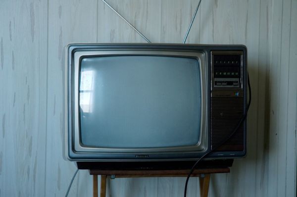 An old television set